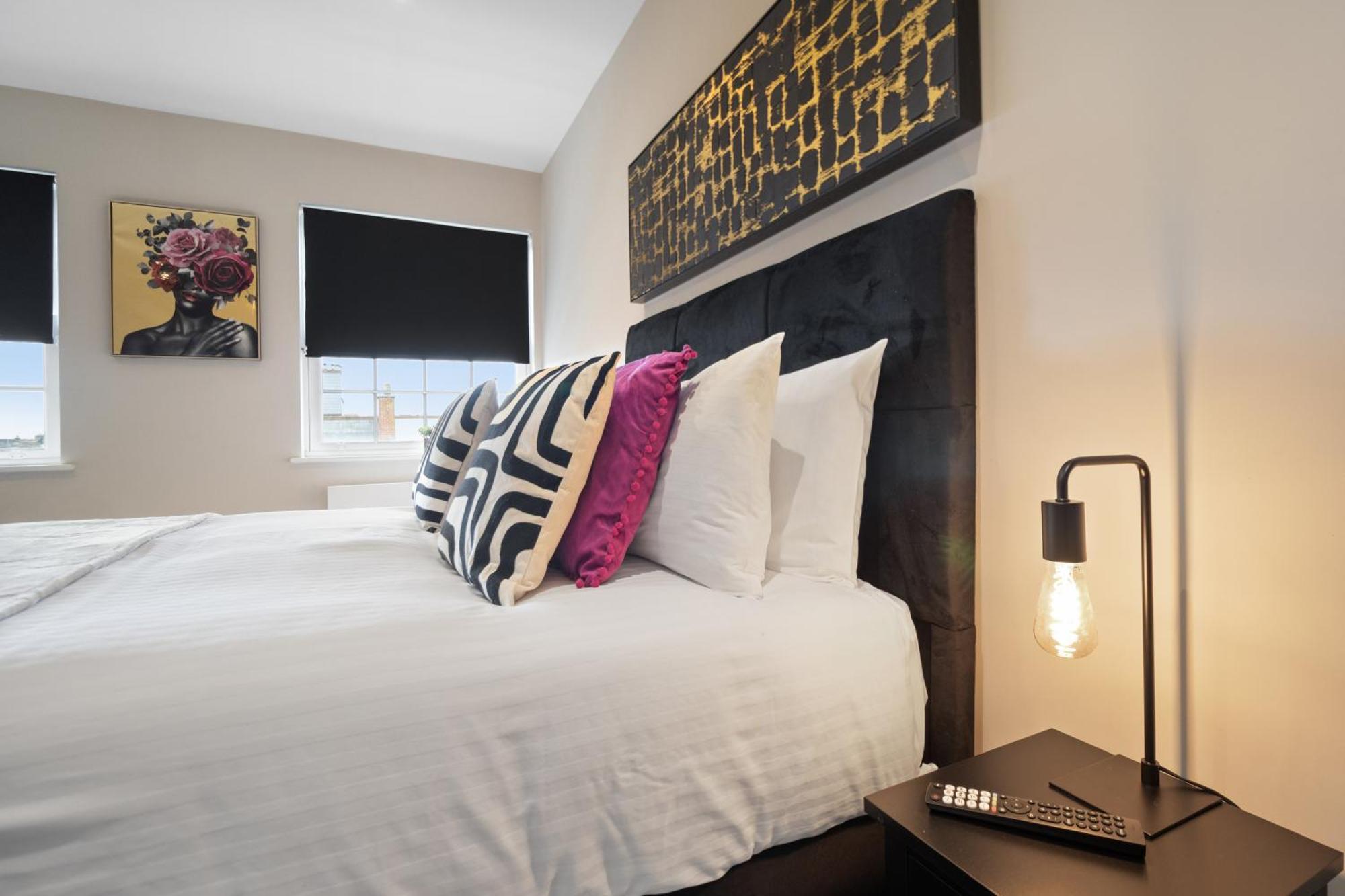 Whiskawaystays - Victoria House - Apartment 6 Устър Екстериор снимка